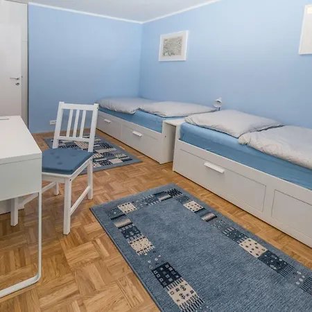 Evelina's Place Apartman *