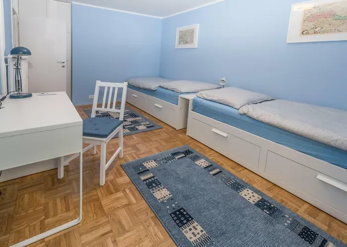 Evelina's Place Apartma *